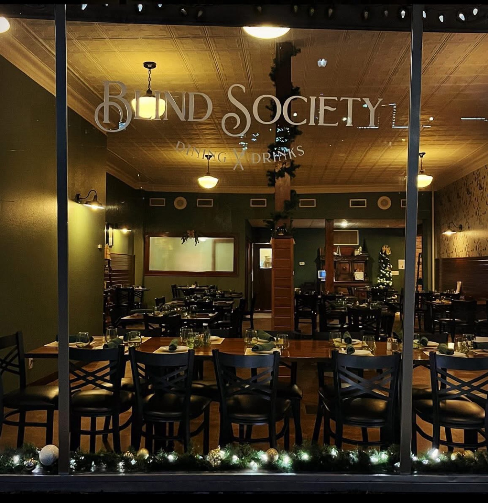 Blind Society food, drink or atmosphere