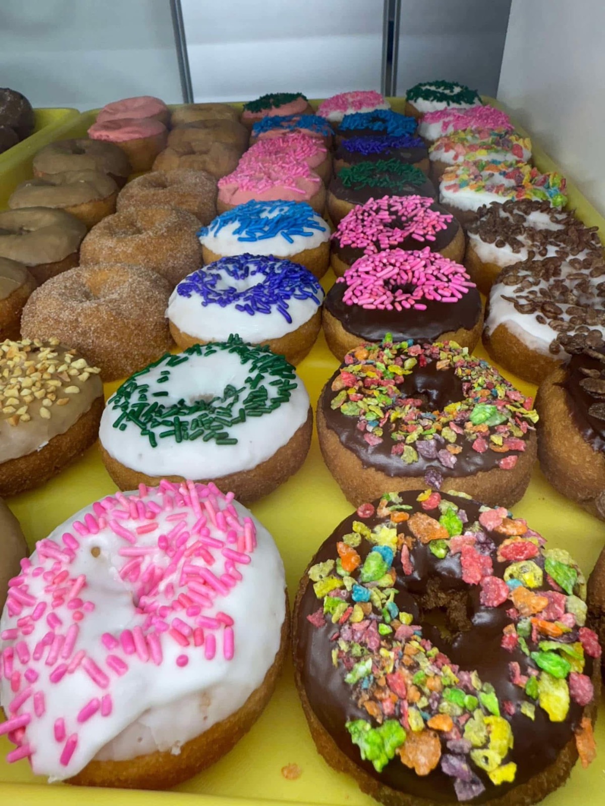 Daylight Donuts food, drink or atmosphere