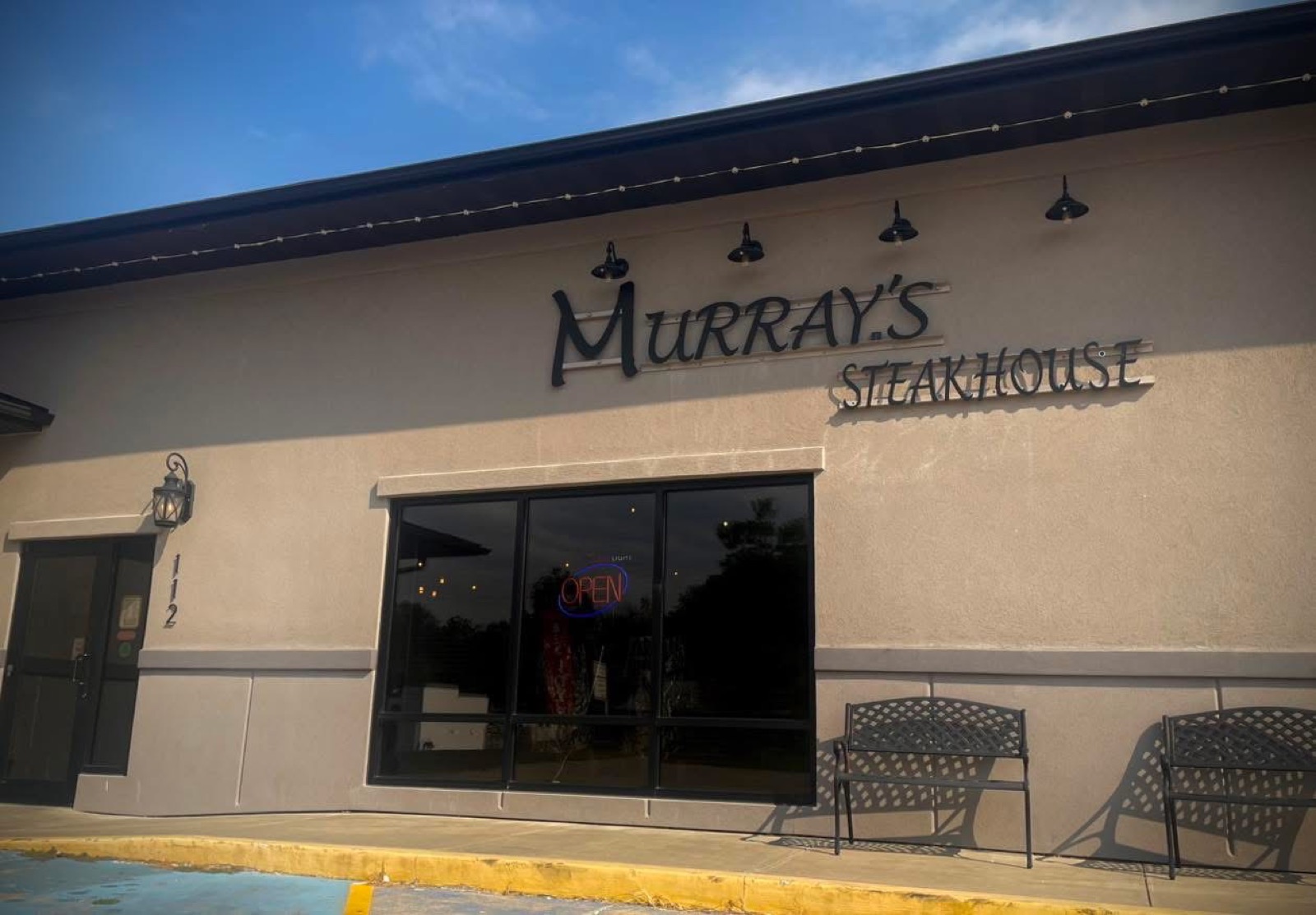 Murray’s Steakhouse food, drink or atmosphere