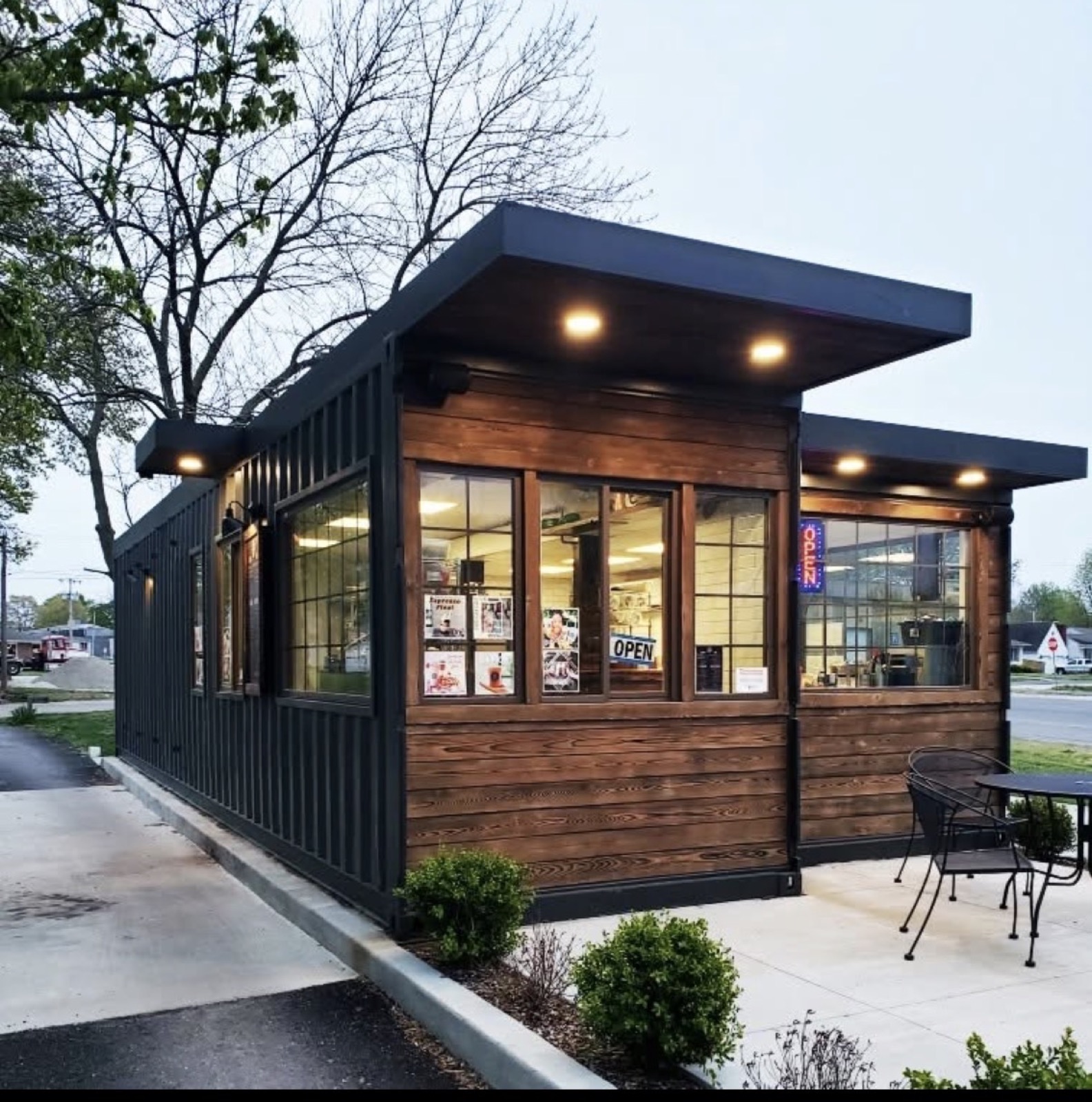 Shimoji Coffee food, drink or atmosphere
